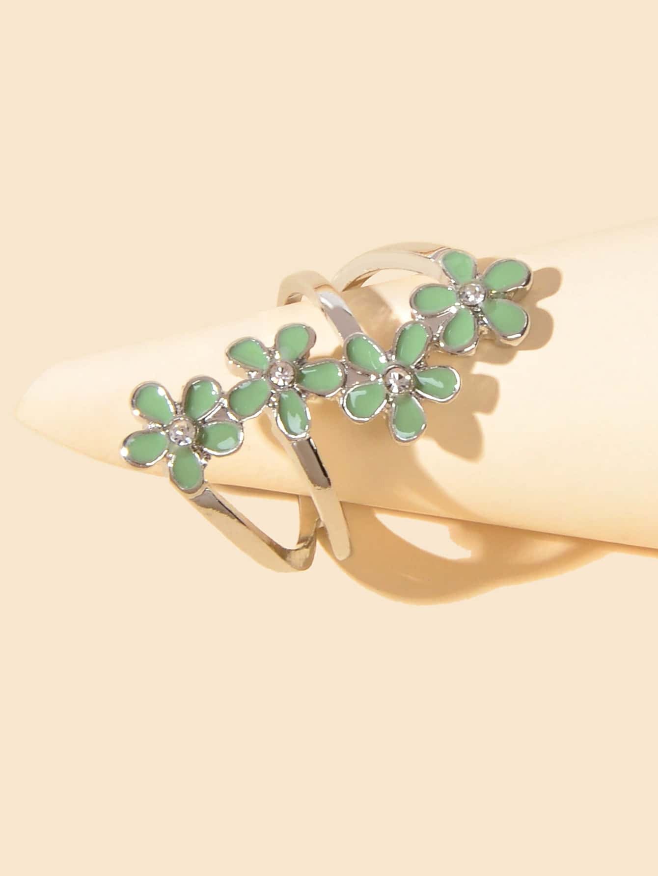 Elegant Jewelry Green Black Enamel Flower Finger Ring Wedding Band Comfort Ring